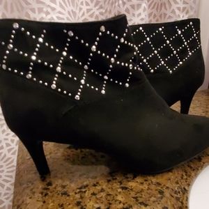 Ladies  dressy boots